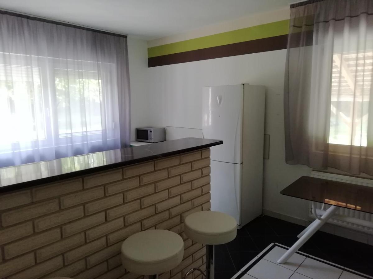 Maci Vendégház Bekescsaba Exterior foto